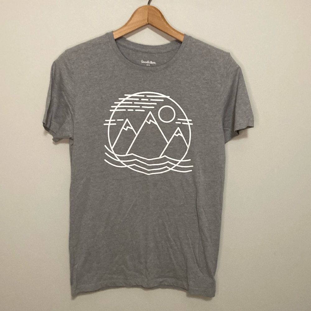 Goodfellow Co. Mountain Tee, gray and white t-shirt, short sleeve, size small